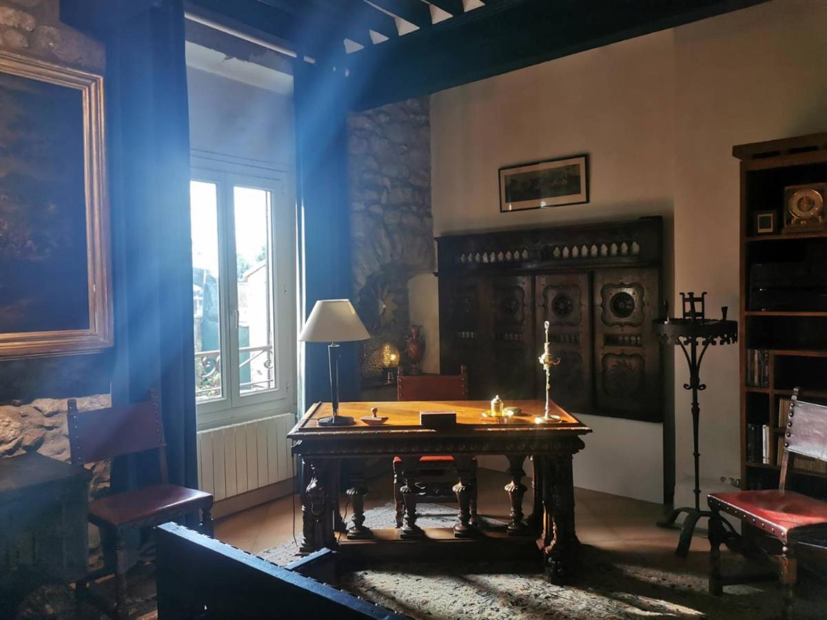 Le Cellier De Beaulieu, Au Pied De La Cite, Maison De Vacances Avec Climatisation Et Jacuzzi Carcassonne Ngoại thất bức ảnh